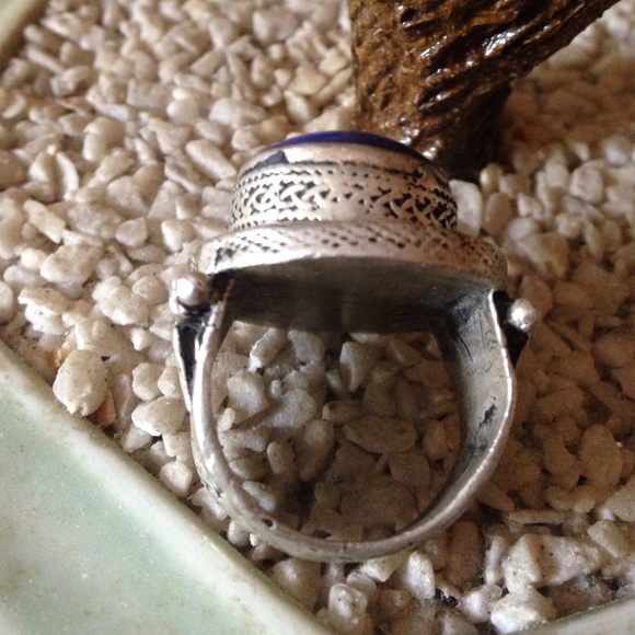 Antique engraved lapis ring - Picture 4 of 4